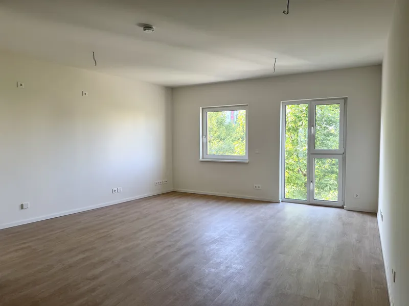 Ideal für Paare & kleine Familien: Moderne 3 Zimmer Wohnung mit Balkon — photo 1